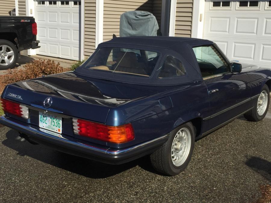  Mercedes-Benz 280 SL (R107) 1983 года  (EU) (фото 10 из 120)